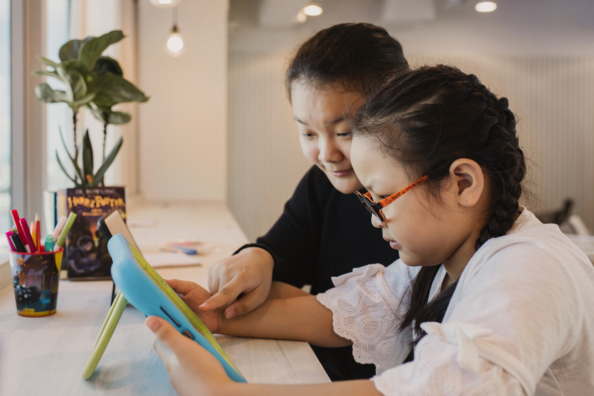 Five ways you can assess how your child is doing in the virtual classroom