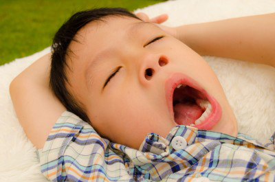 5 tips on how to make a child sleep